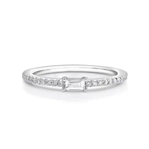 18kt White Gold Baguette Pavè Diamond Band