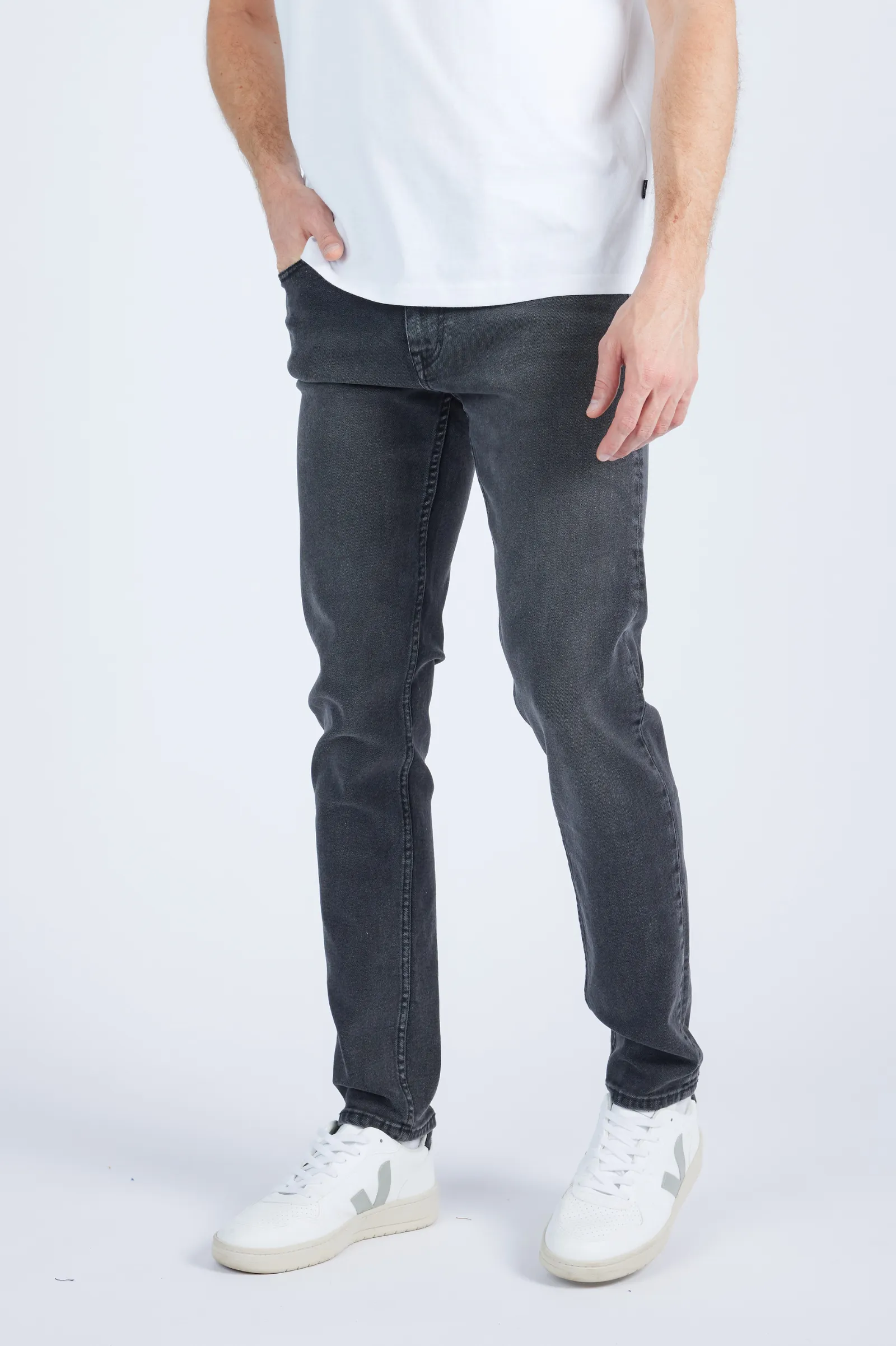 Clark Slim Jeans - Cinder Dark Used Grey