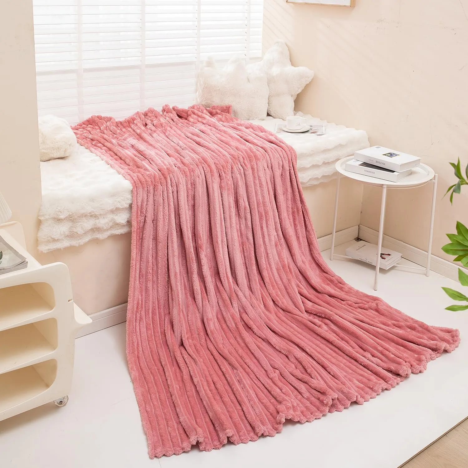 HOKIPO AC Blanket Double Bed Queen, 200x230 cm / 6.5x7.5 feet, Pink (AR-4917-PNK)