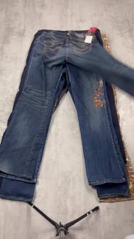 True Religion Jeans Baggy and Y2K Jeans 8 pieces