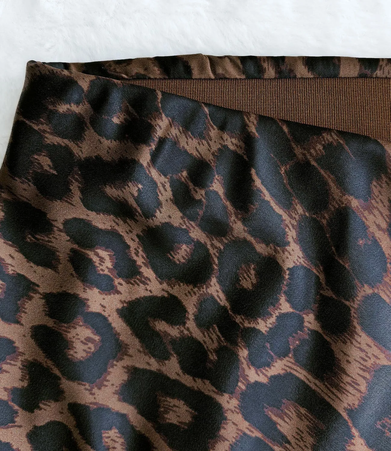 Women's Leopard Print Satin Maxi Skirt High Waisted Elastic Waistband Silk A-Line Casual Party 2025 Summer Long Skirts