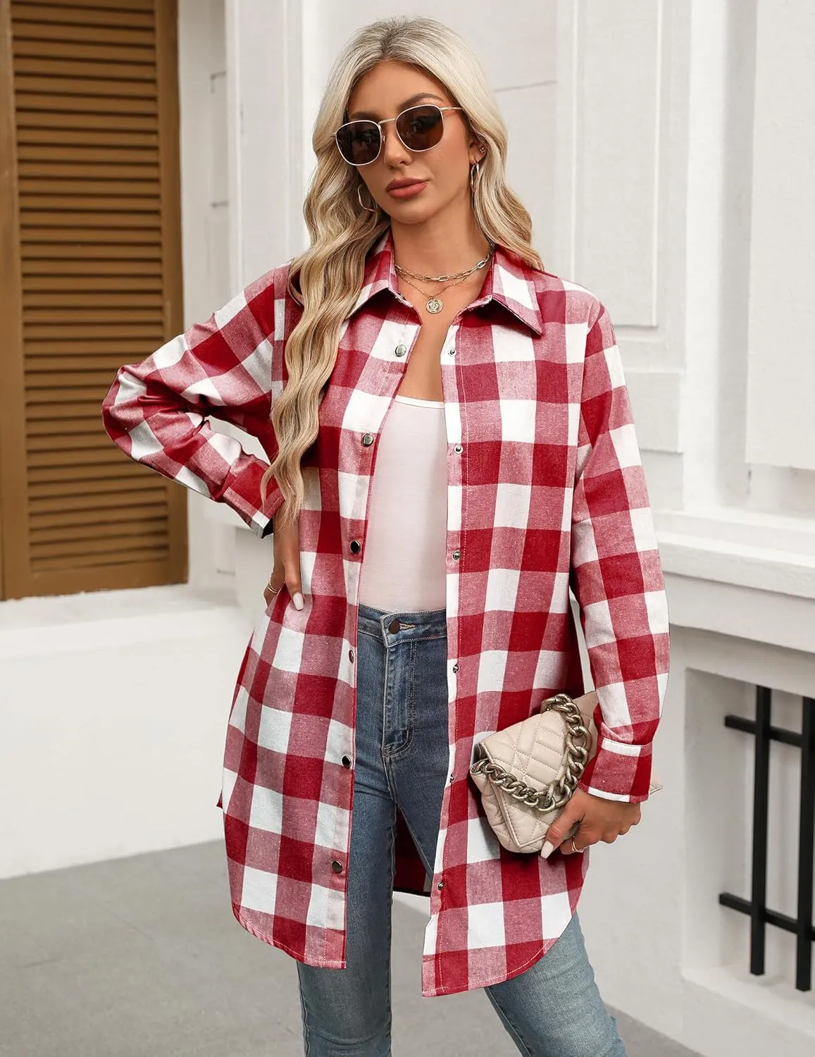 Zeagoo Flannel for Women 2025 Fall Fashion Long Sleeve Plaid Button Down Shirts Shacket Blouse Top with Pockets