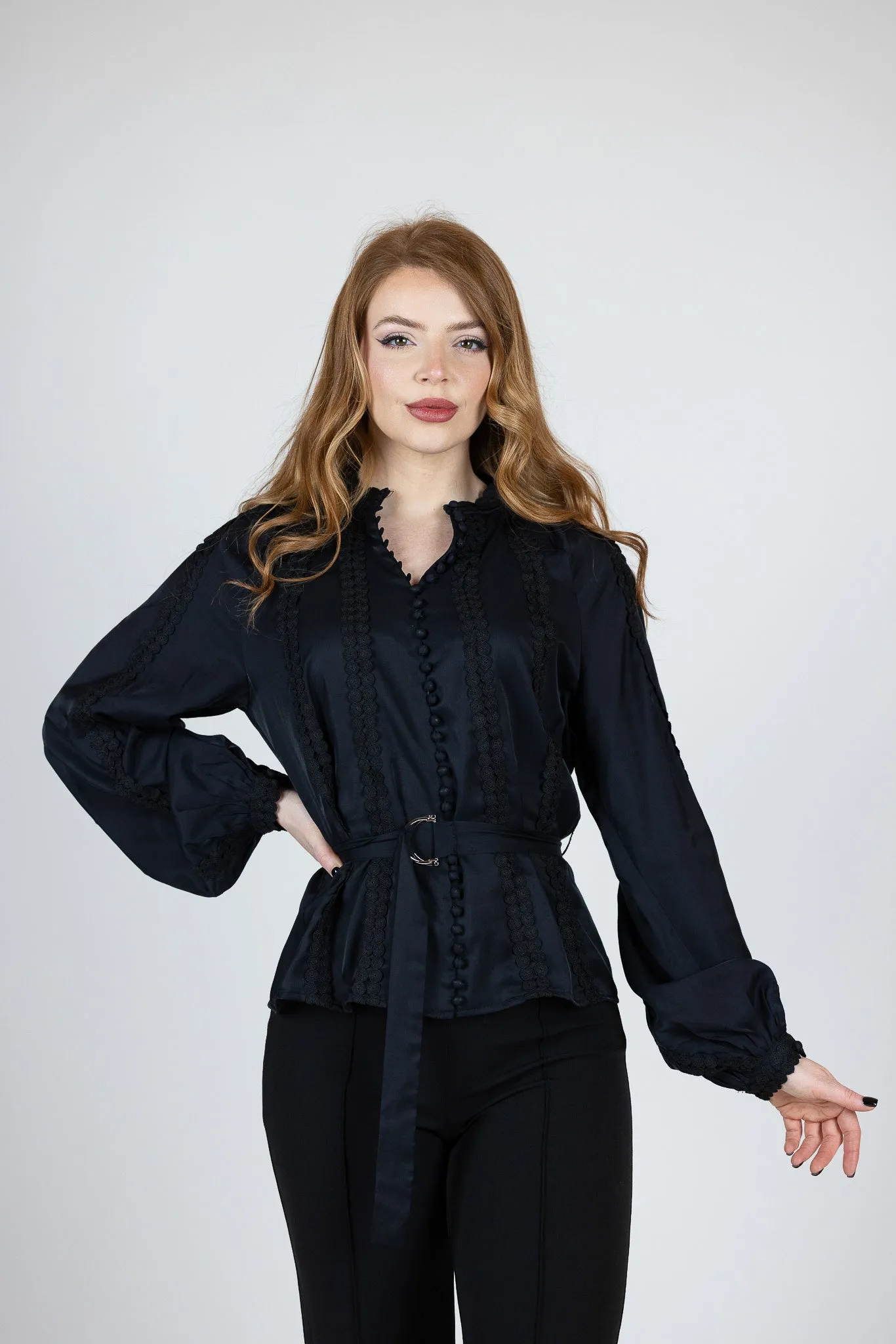 Zurini Detailed Blouse